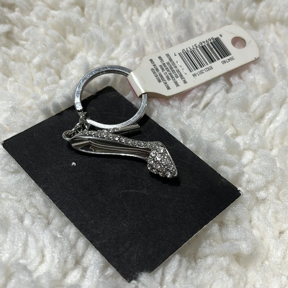 Keychain - Picture 2 of 3